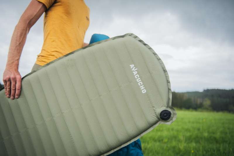 À l’essai : le matelas de couchage autogonflant Smaland d’Ayacucho